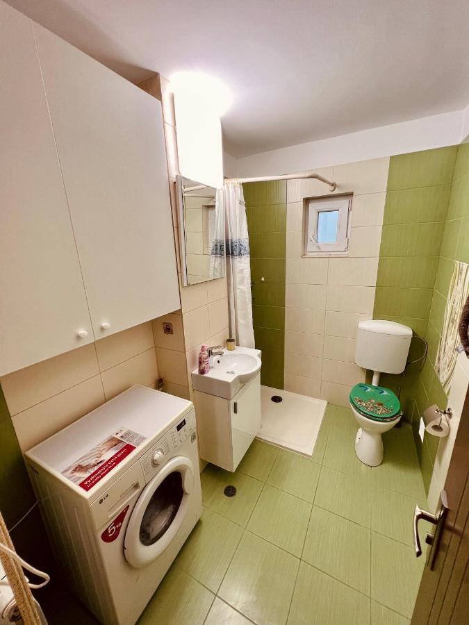 Adona Residence Oradea Ngoại thất bức ảnh